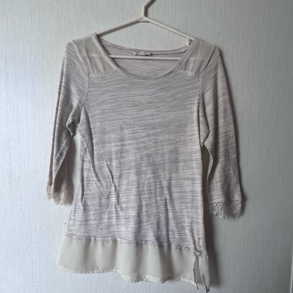 Super cute Warehouse One long sleeve tee